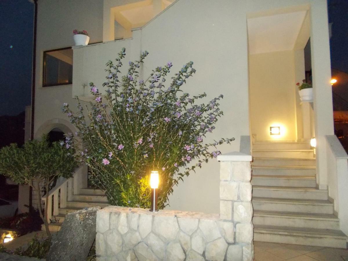 Mama Apartment