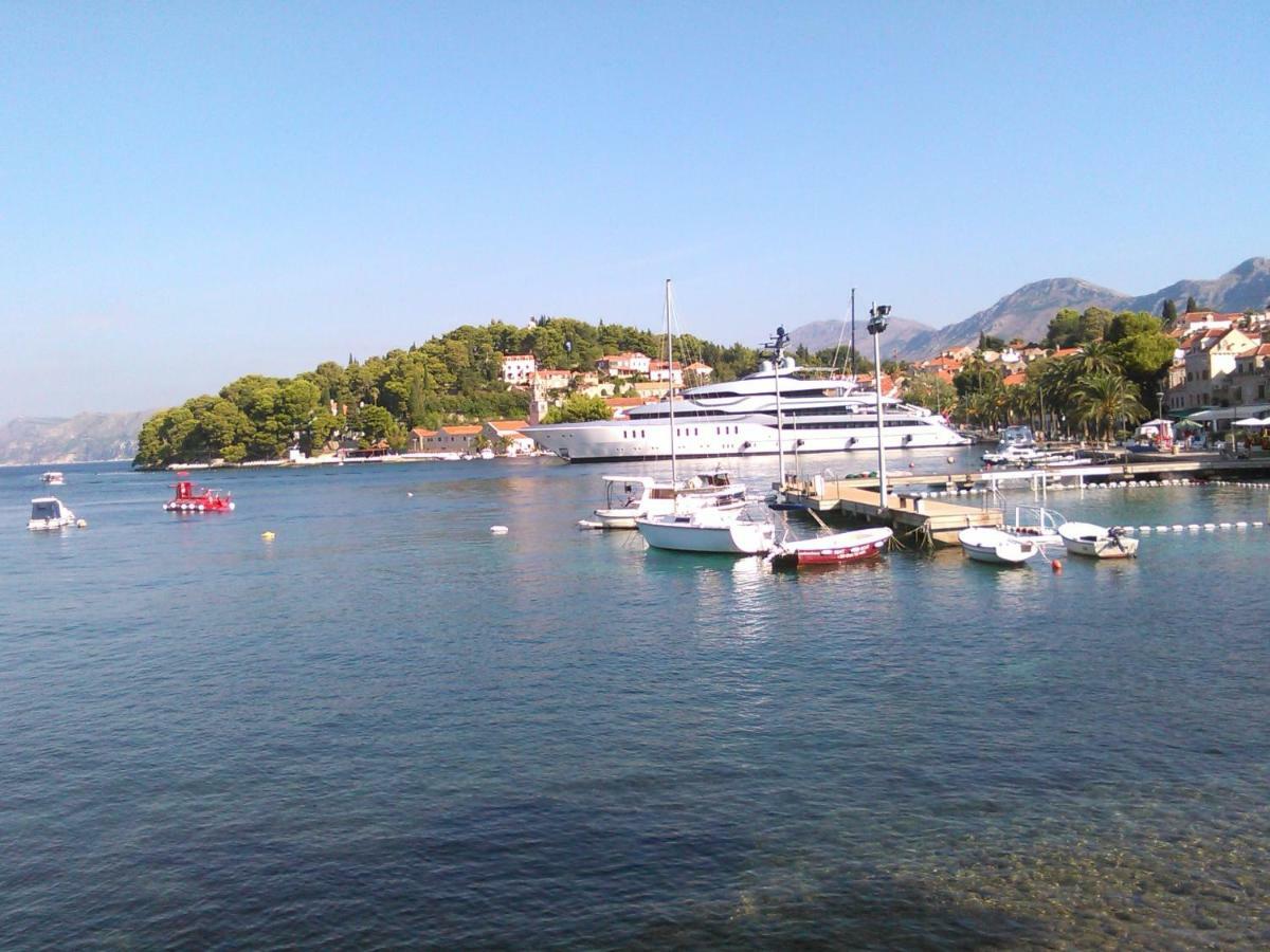 Mama * Cavtat